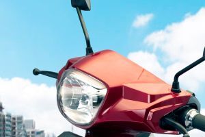 Head Light of JMT 1000