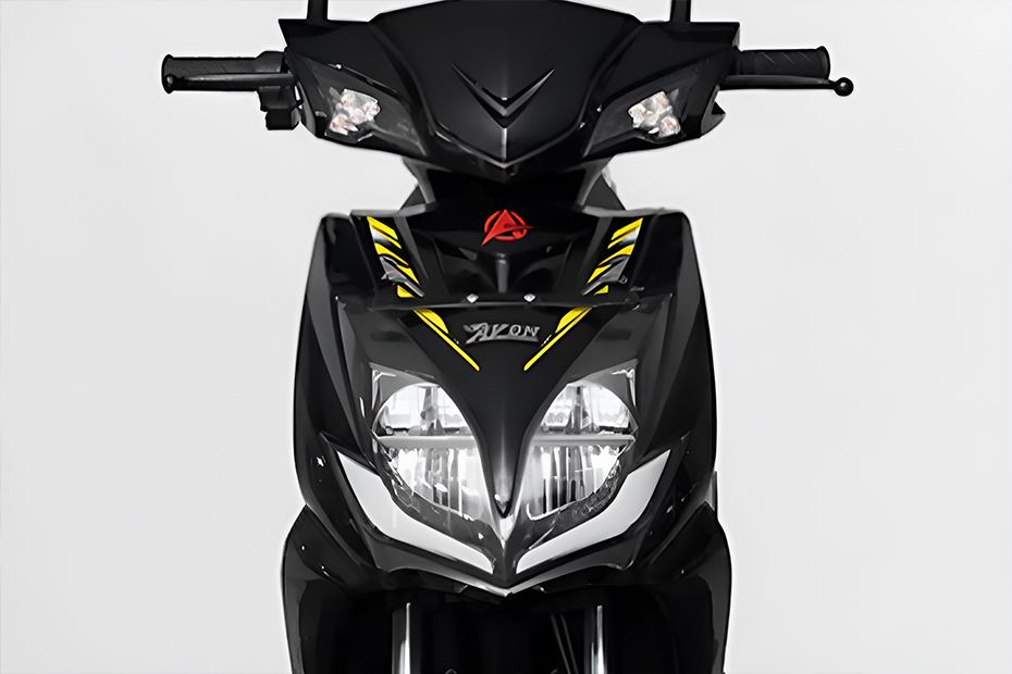 Head Light of E-Trust 900