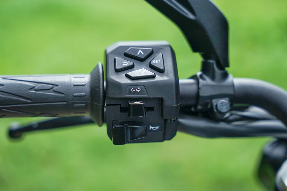 Indicator Controller of Pulsar NS400Z