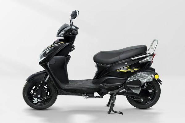 Left Side View of E-Trust 900