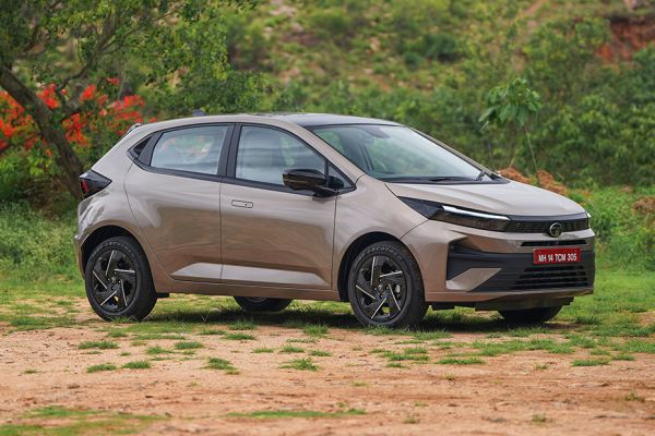 Tata Altroz Price, Images, colours, Reviews & Specs