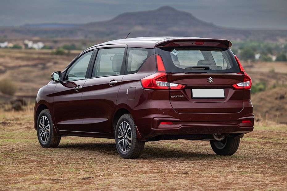 Rear 3/4 left Image of Ertiga