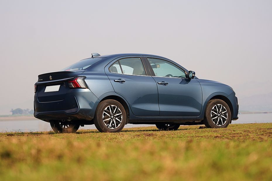 Rear 3/4 Right Image of Dzire