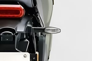 Rear Indicator View of FZ-X Hybrid