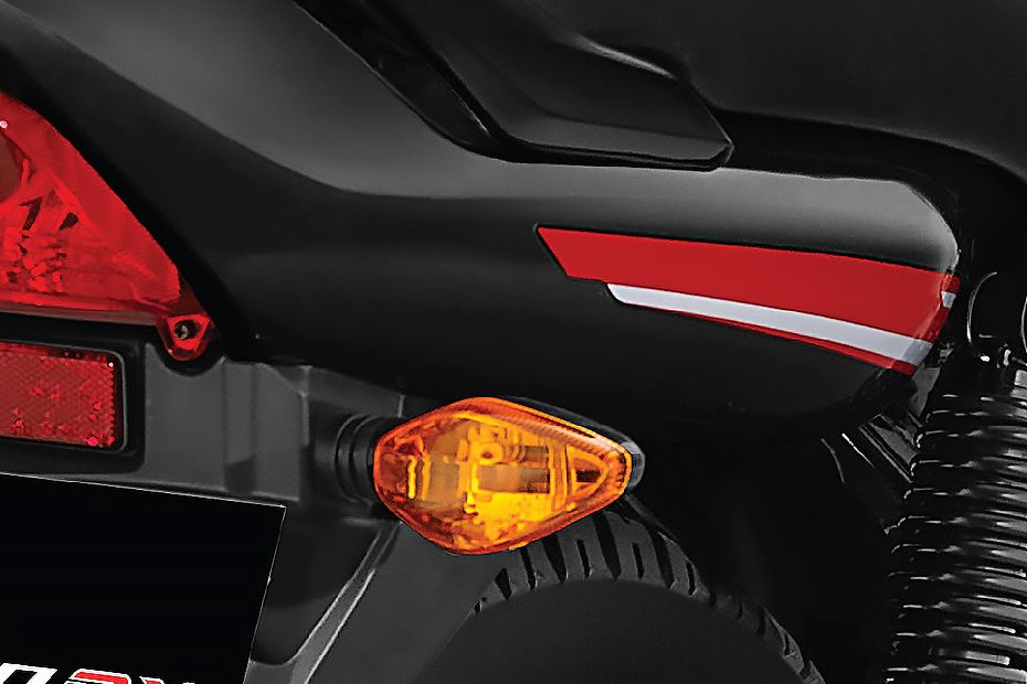 Rear Indicator View of Shine 100 DX