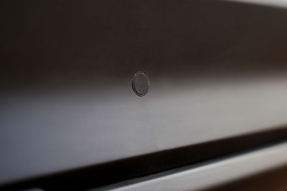 Rear Parking Sensors Top View Image of Elevate