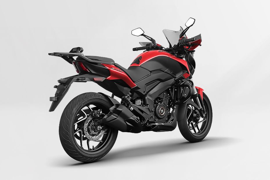 Rear Right View of Dominar 400
