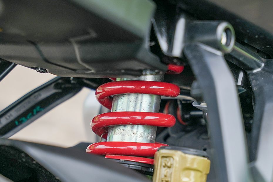 Rear Suspension View of Pulsar NS400Z