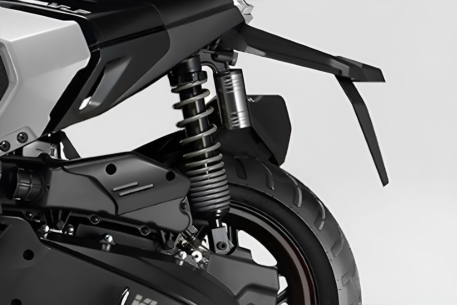 Rear Suspension View of Mobster 180