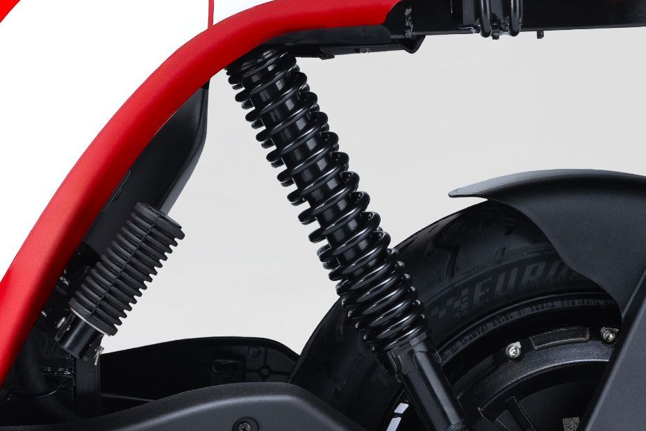 Rear Suspension View of Diplos Max