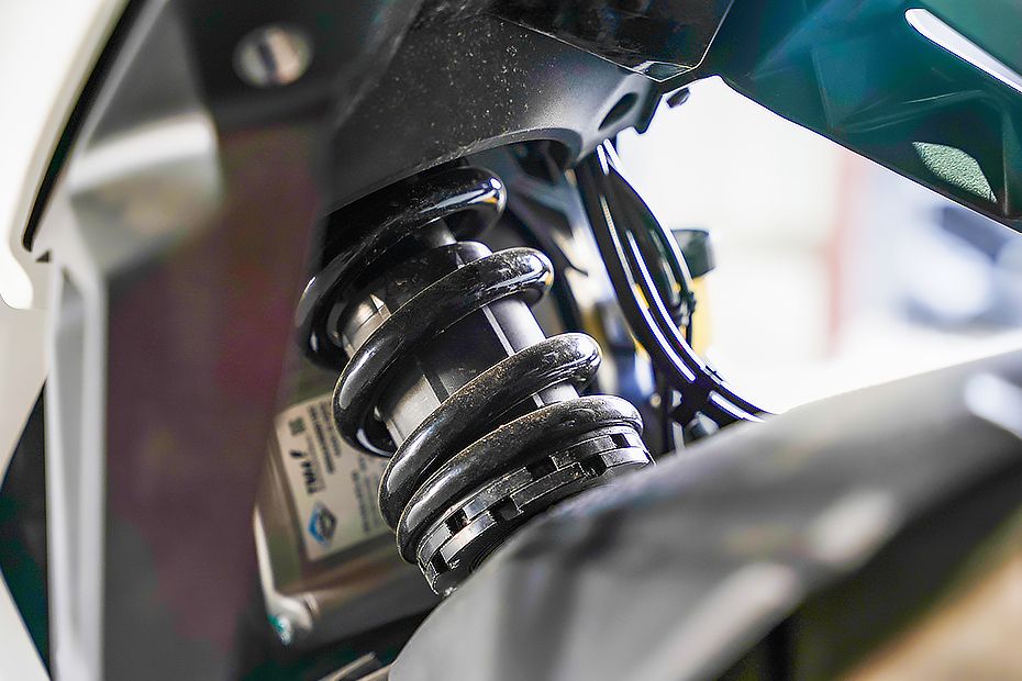 Rear Suspension View of F77 SuperStreet