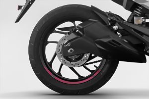 Rear Tyre View of Dominar 250