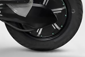 Rear Tyre View of E-Trust 900