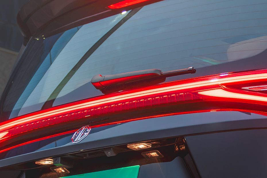 Rear Wiper Image of M9