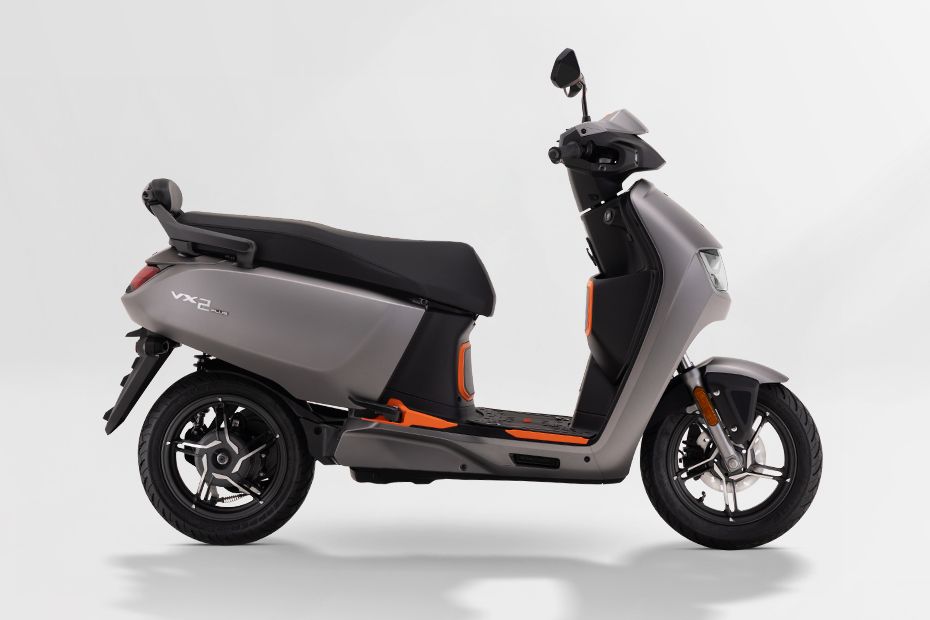 Right Side View of VX2
