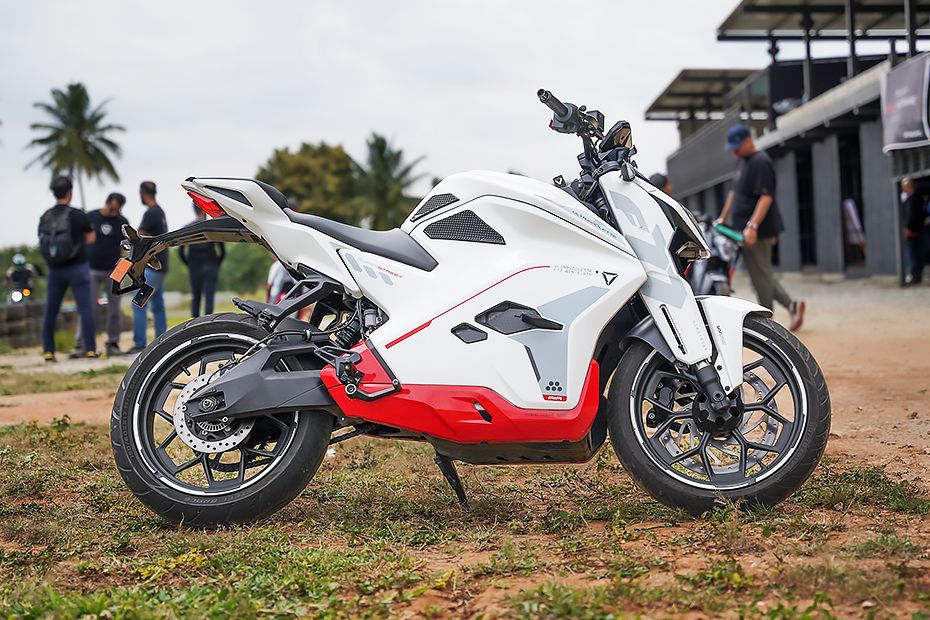 Dheera Motors Pollachi Srivaru Motors Prana Bike Dealership Prana