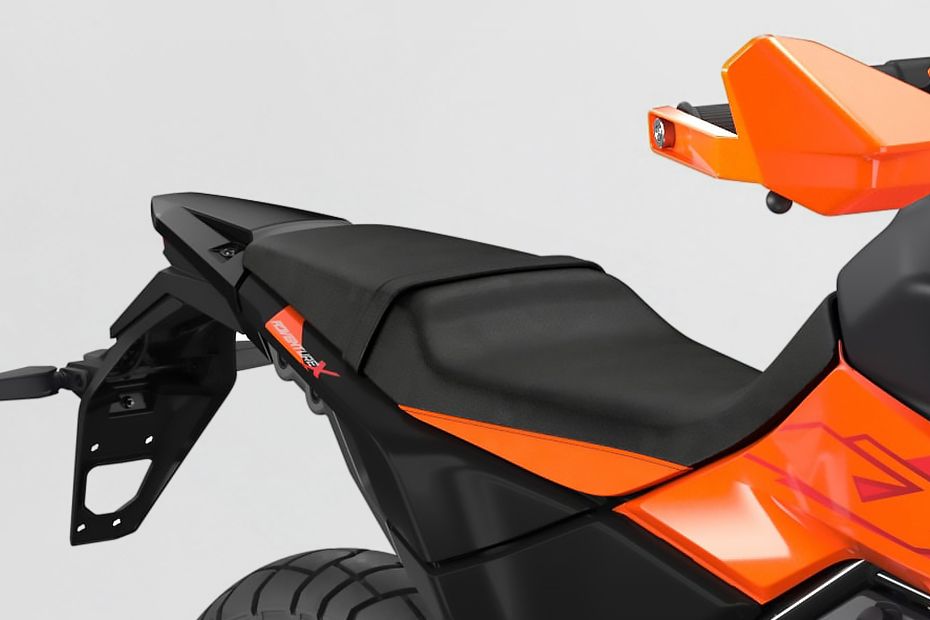 Seat of 390 Adventure X