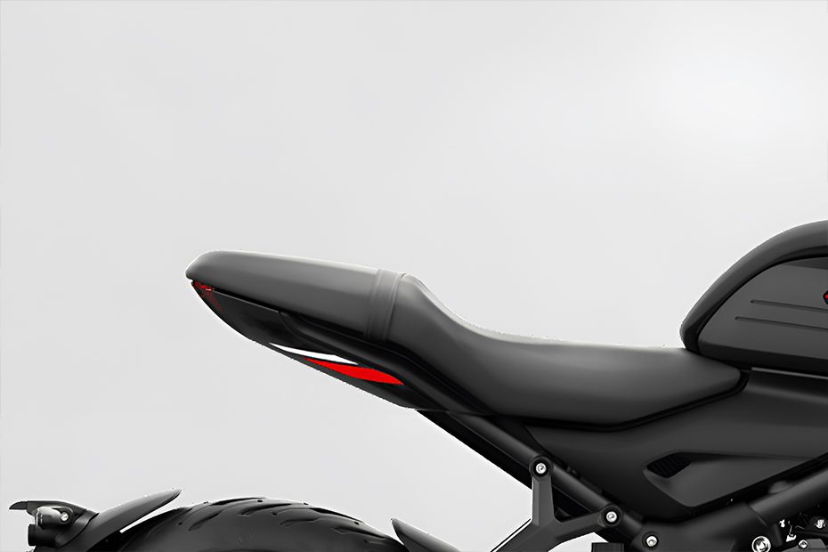 Seat of 2025 Trident 660