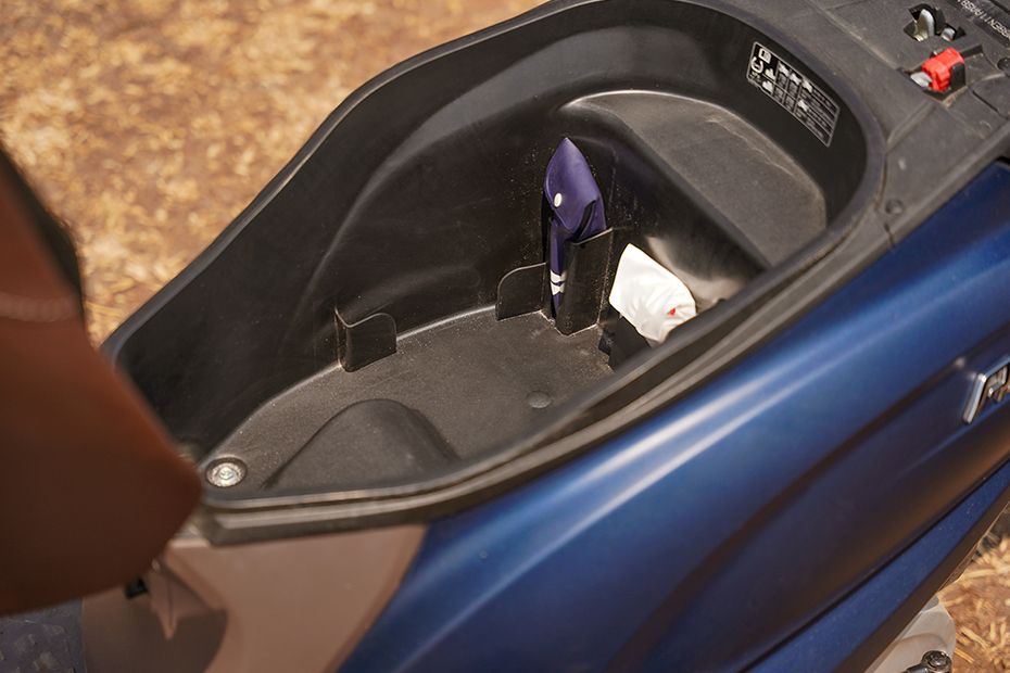 Seat Storage Side View of Access 125