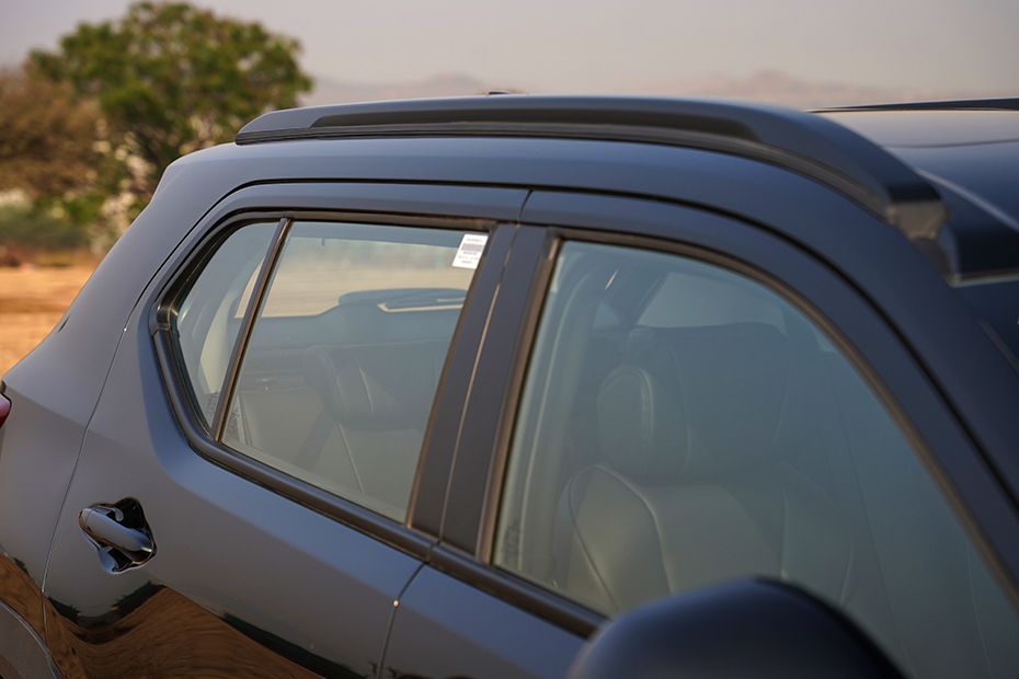 Windows line Image of Elevate