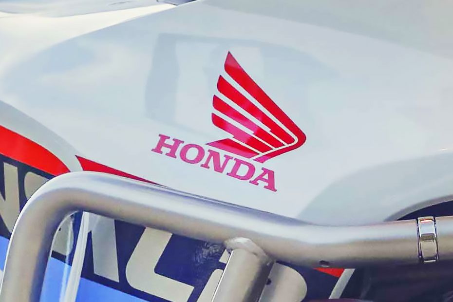 Brand Logo & Name of 2025 XL750 Transalp