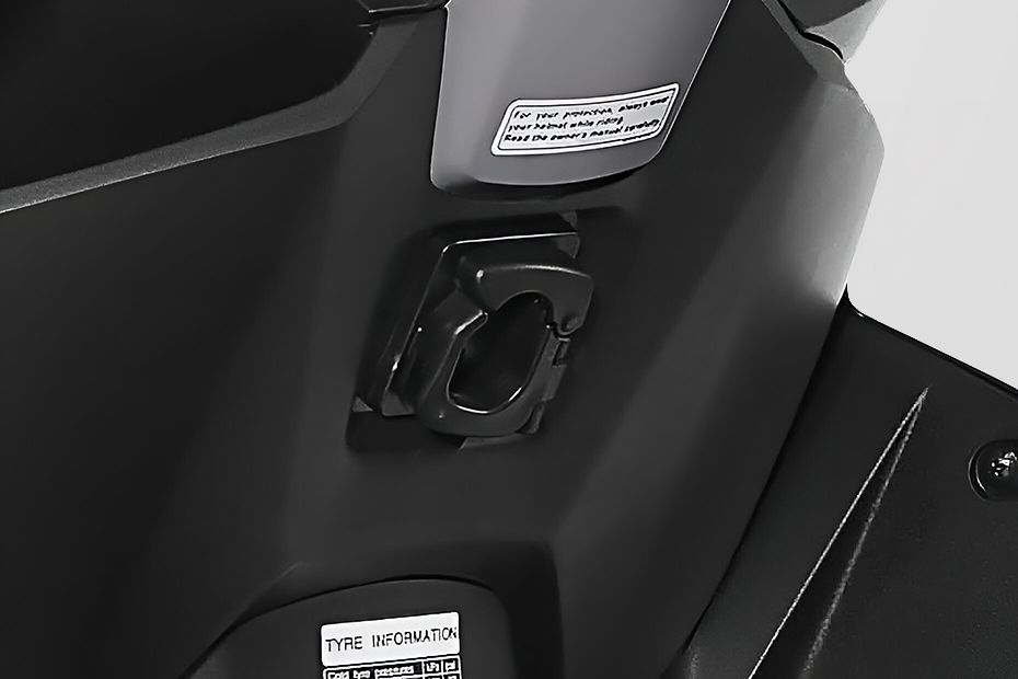 Carry Hook of Dio 125