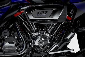 Engine of CVO Road Glide