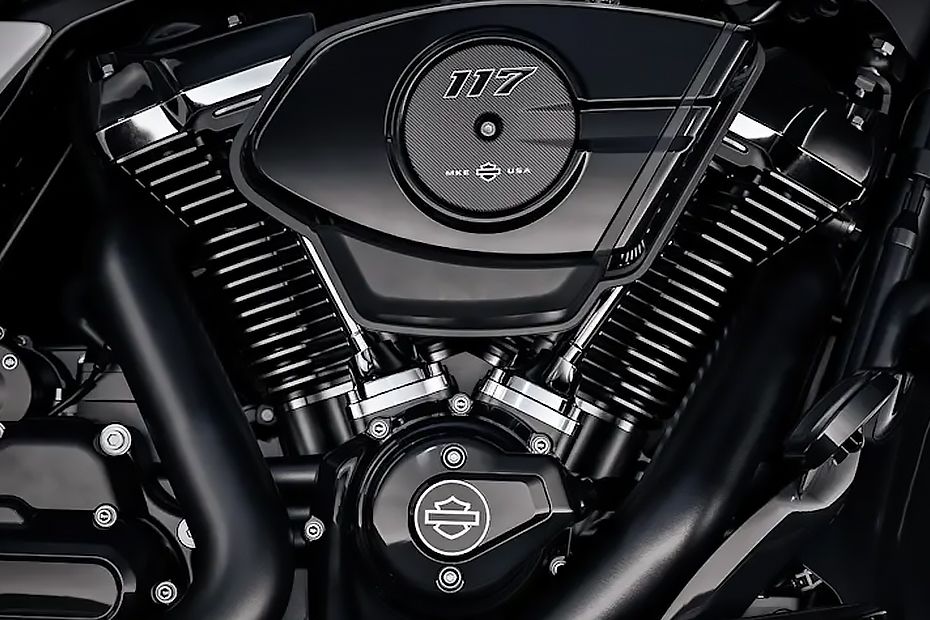 Engine of Street Glide