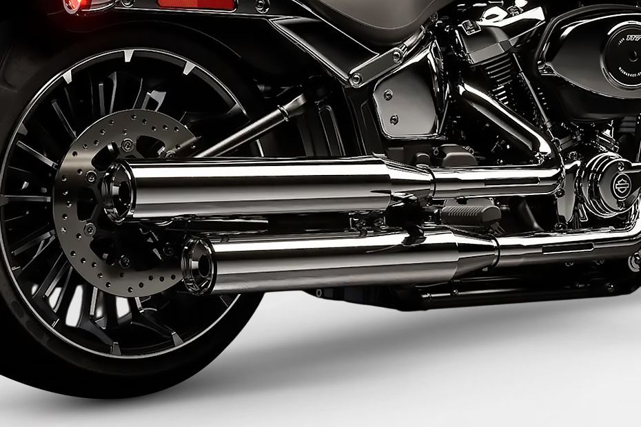 Exhaust View of Breakout