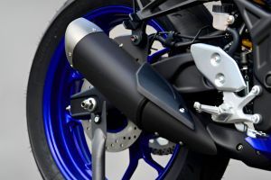 Exhaust View of 2025 R3