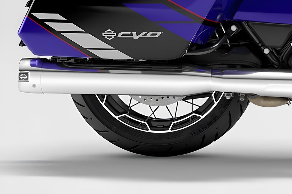 Exhaust View of CVO Road Glide