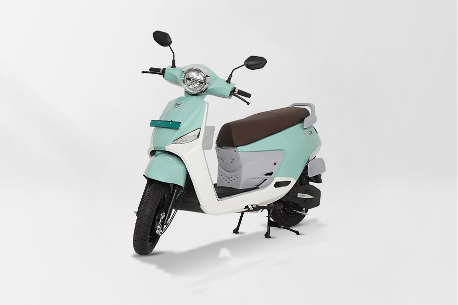 Front Left View of Max C12