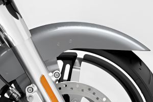 Front Mudguard & Suspension of Street Glide
