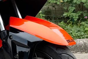 Front Mudguard & Suspension of Legender