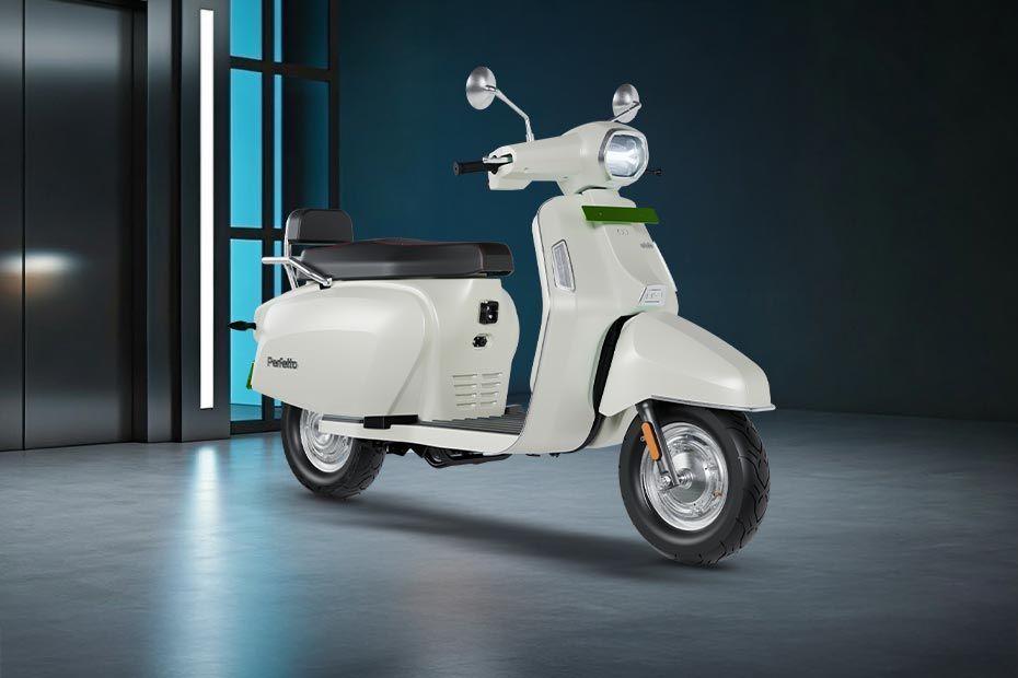 Front Right View of Perfetto