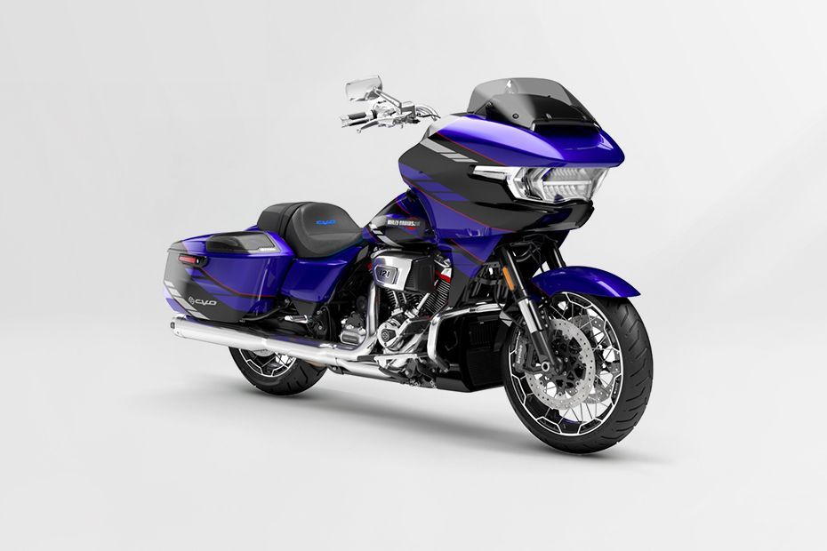 Front Right View of CVO Road Glide