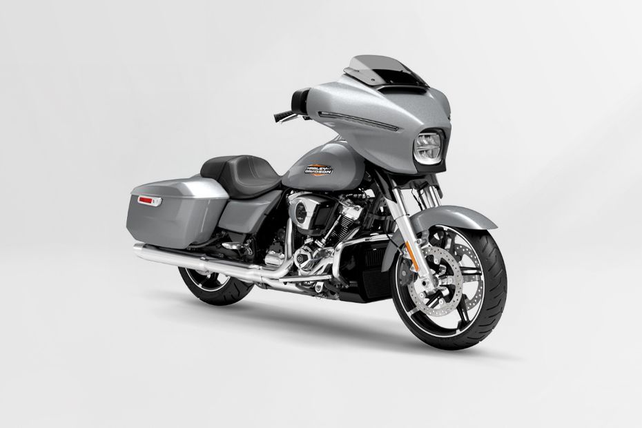 Front Right View of Street Glide