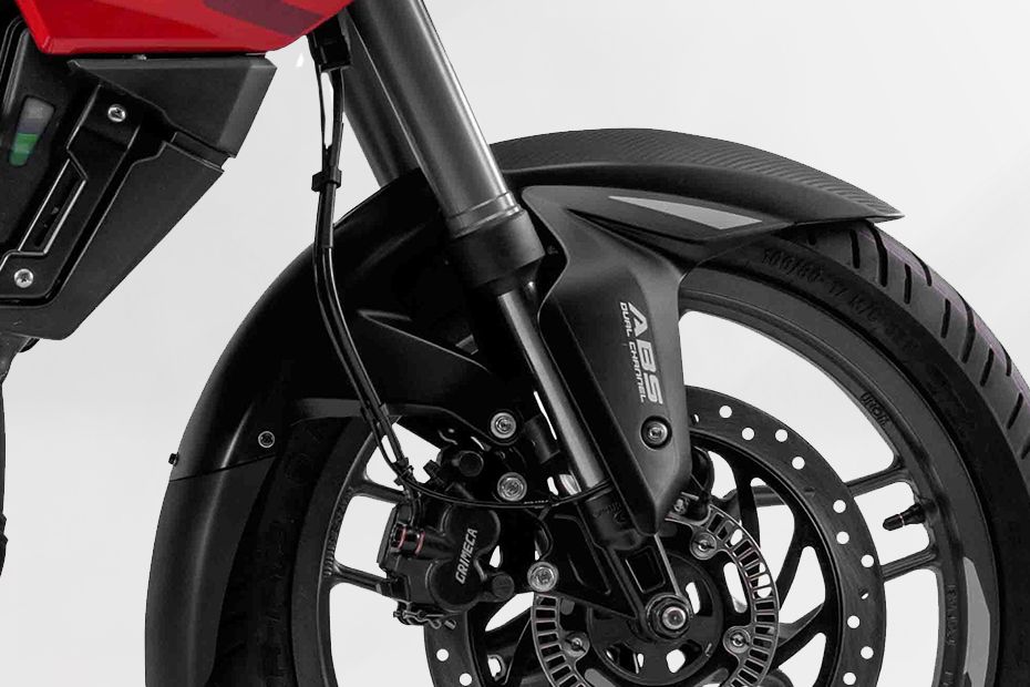 Front Suspension View of Pulsar NS200