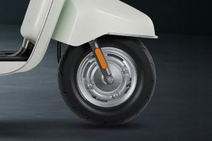 Front Tyre View of Perfetto