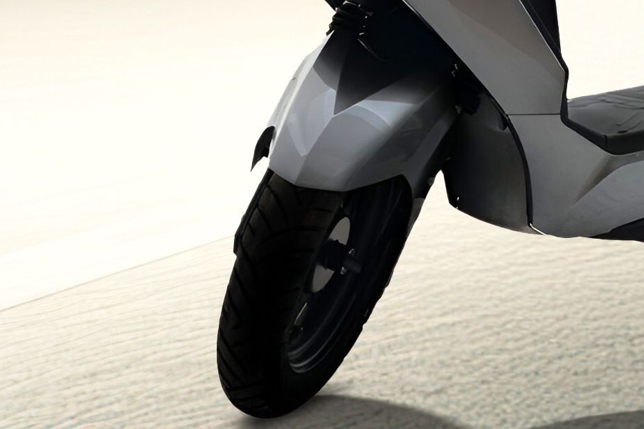 Front Tyre View of Edge