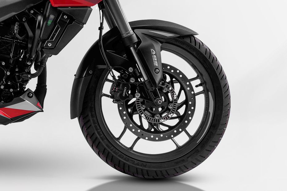 Front Tyre View of Pulsar NS200