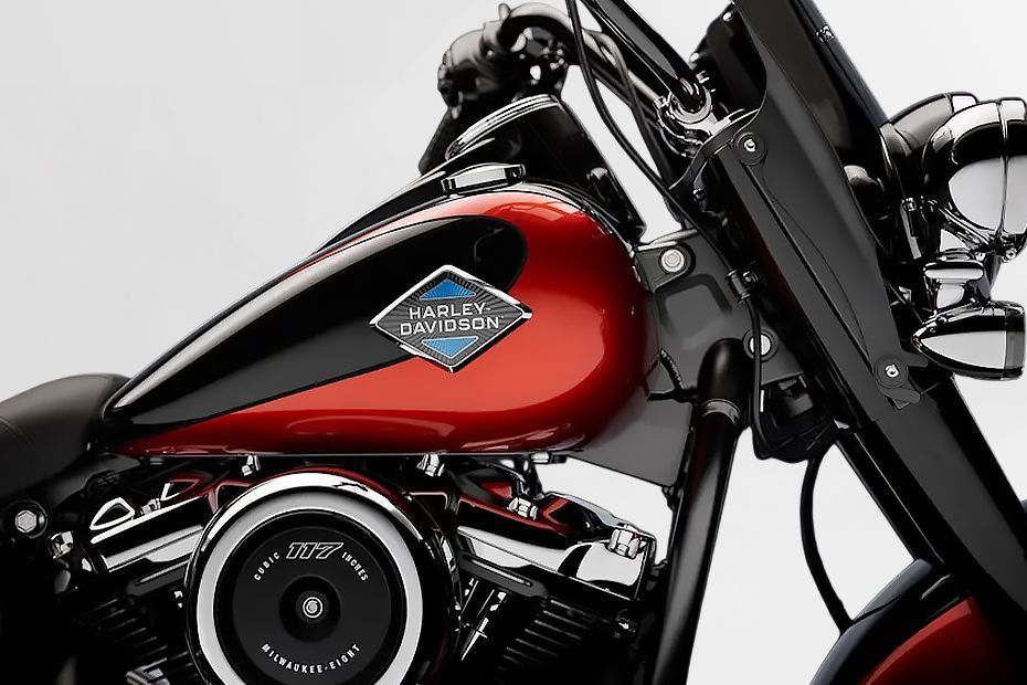 Fuel tank of Heritage Classic