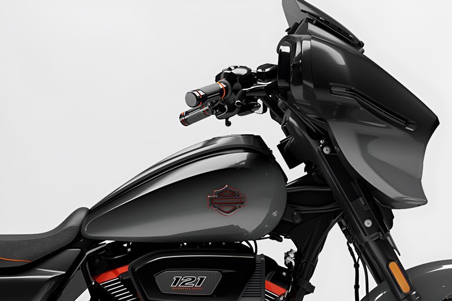 Fuel tank of CVO Street Glide