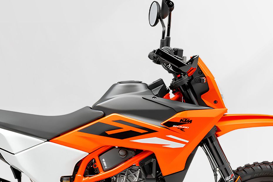 Fuel tank of 390 Enduro R