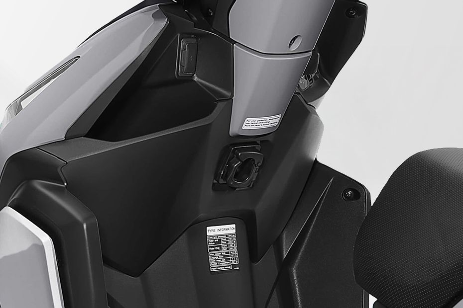 Glove Box of Dio 125