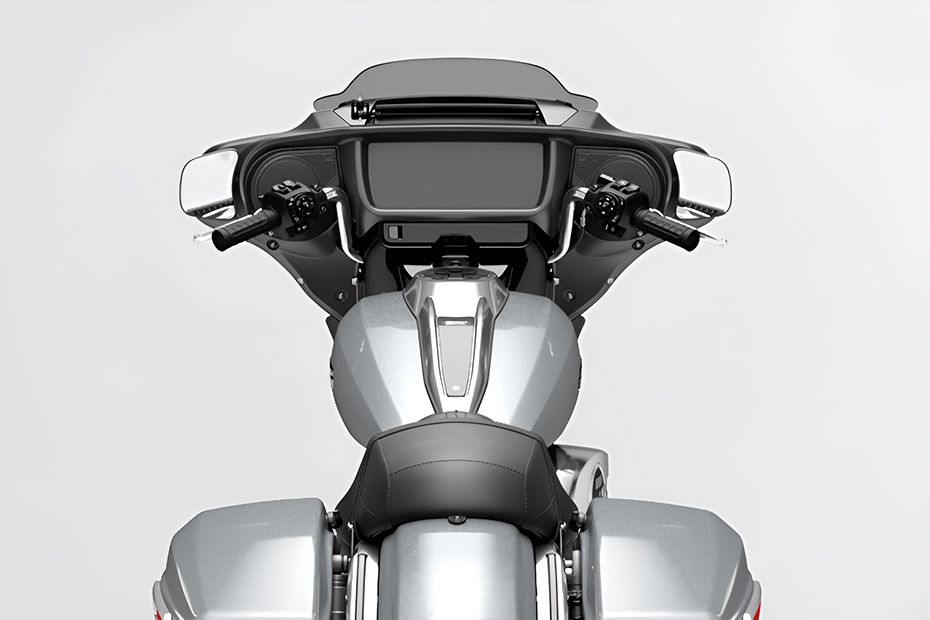 Handle Bar View of Street Glide