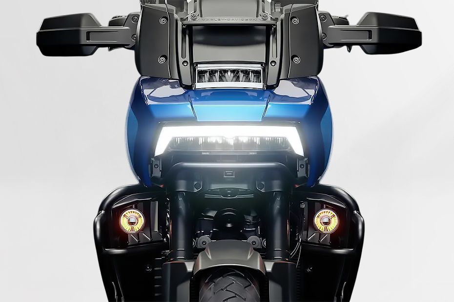 Head Light of Pan America 1250