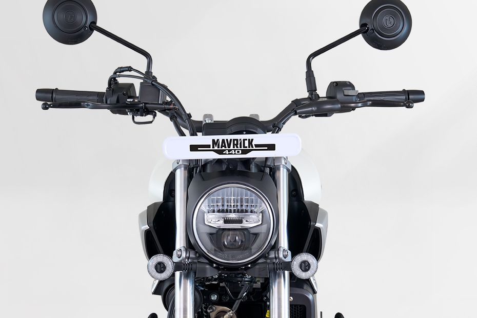 Head Light of Mavrick 440