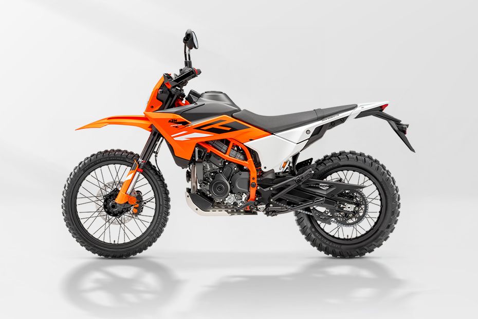 Left Side View of 390 Enduro R