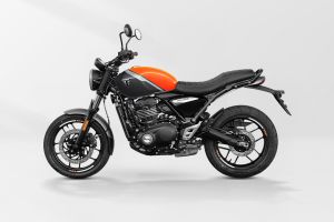 Left Side View of Speed T4